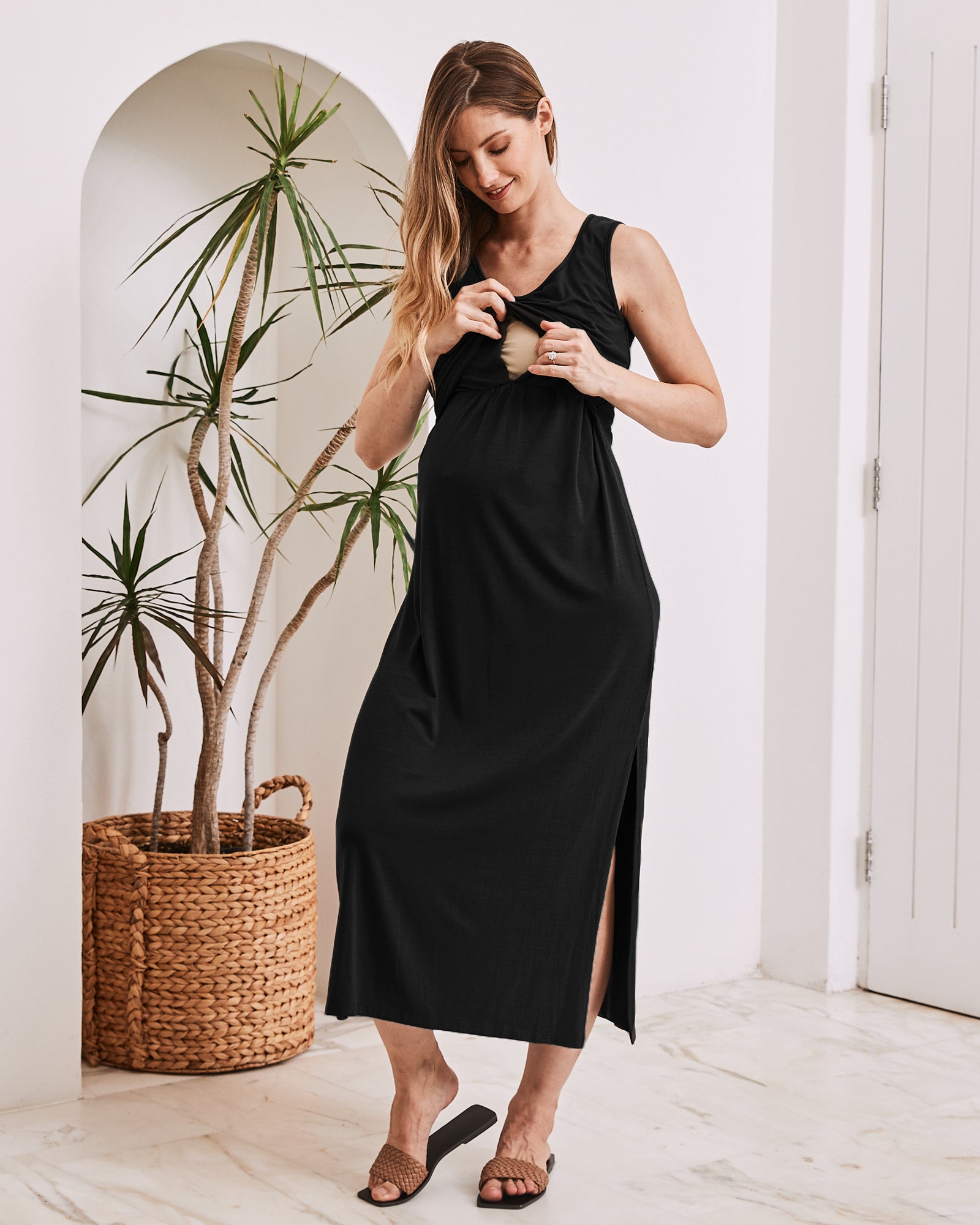 breastfeeding- maternity nursing maxi dress black
