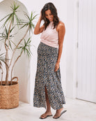 Side view - maternity crop top pink
