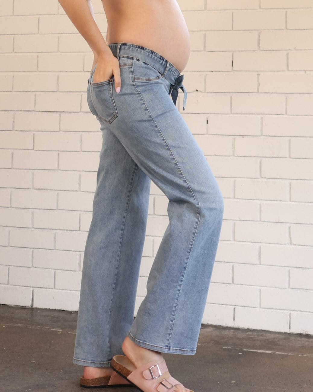 Wide Leg Washed  Maternity Jeans in Washed Blue (6687301664871)