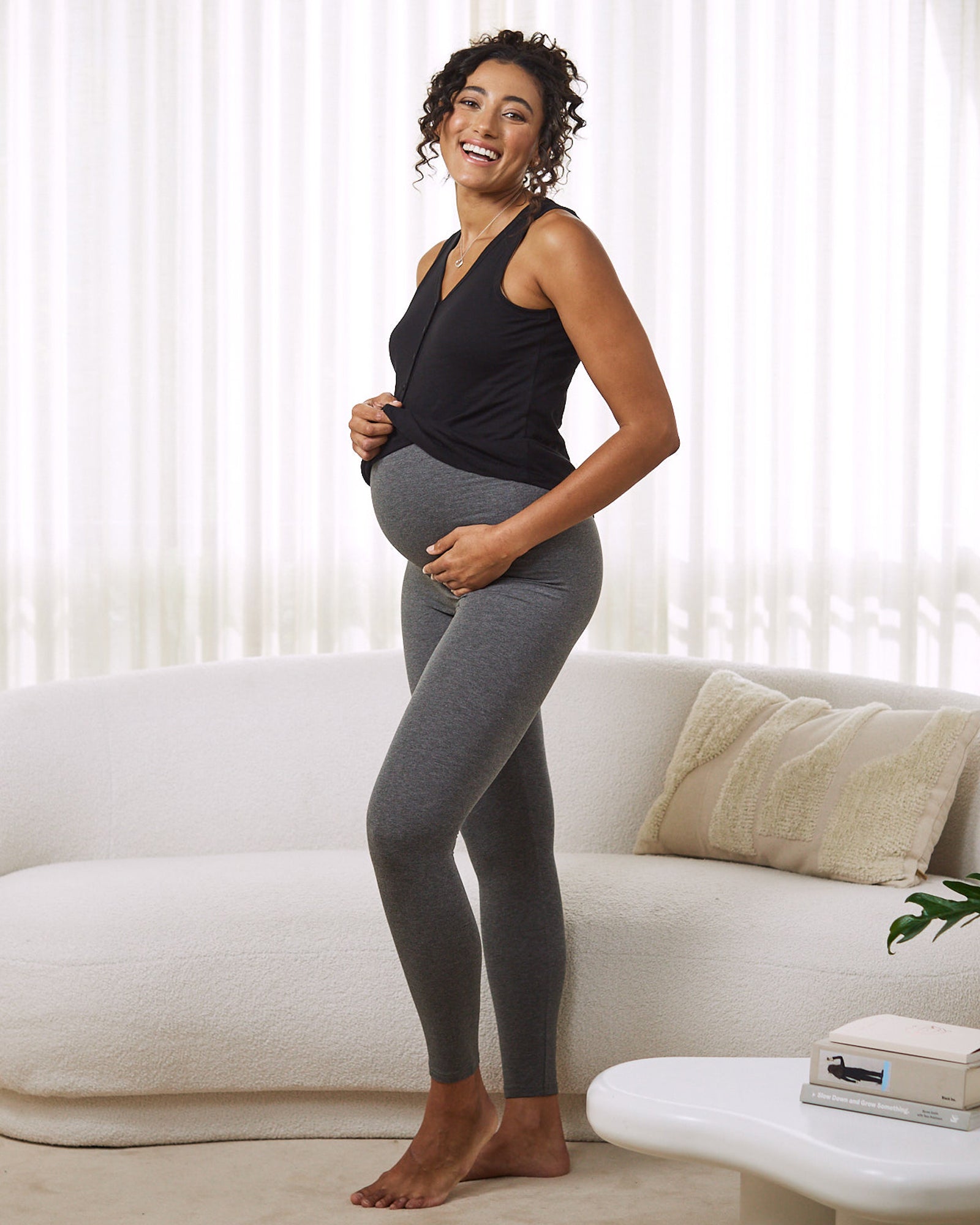 front view - maternity hight wait leggings grey