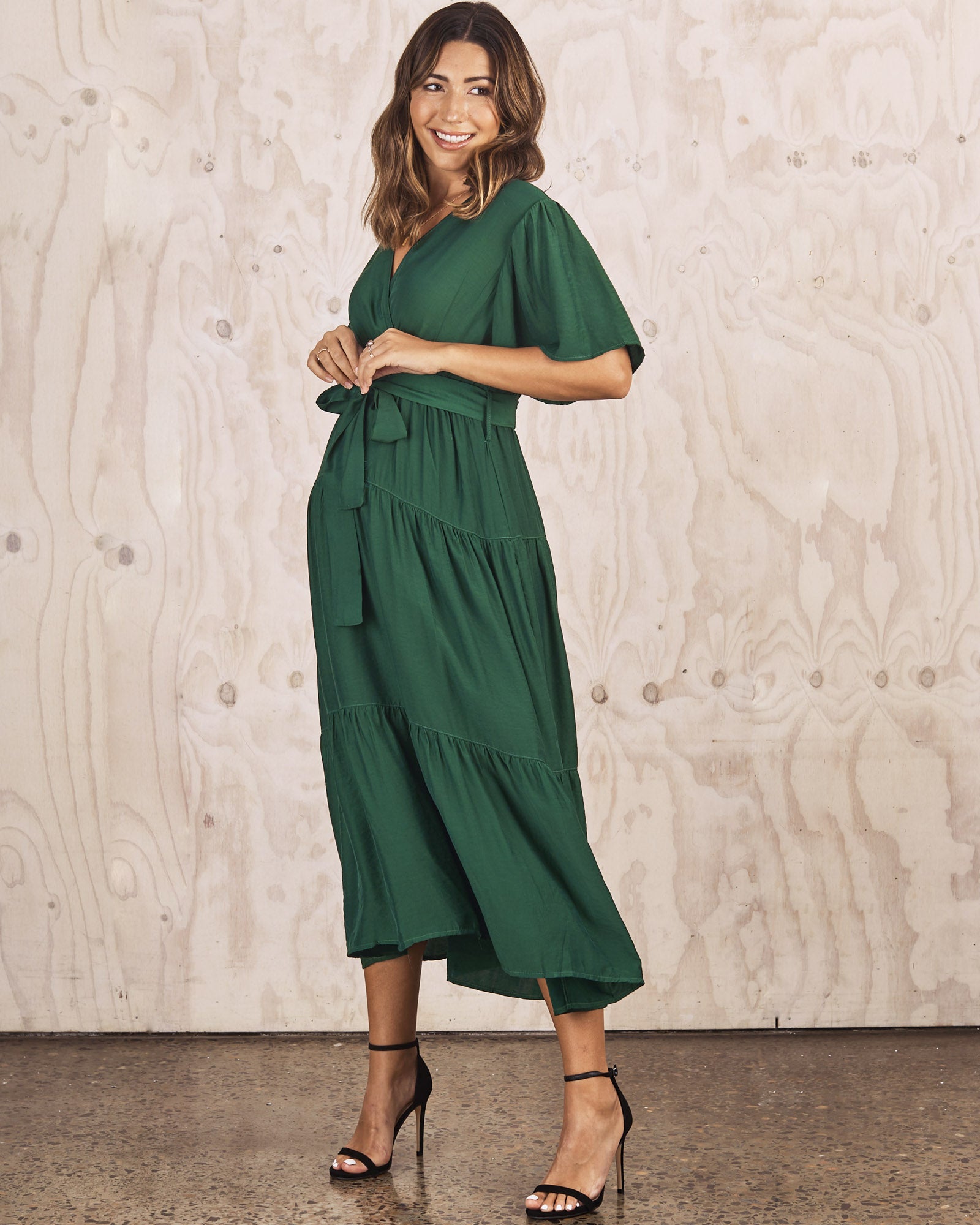 Emerald green best sale maternity maxi dress