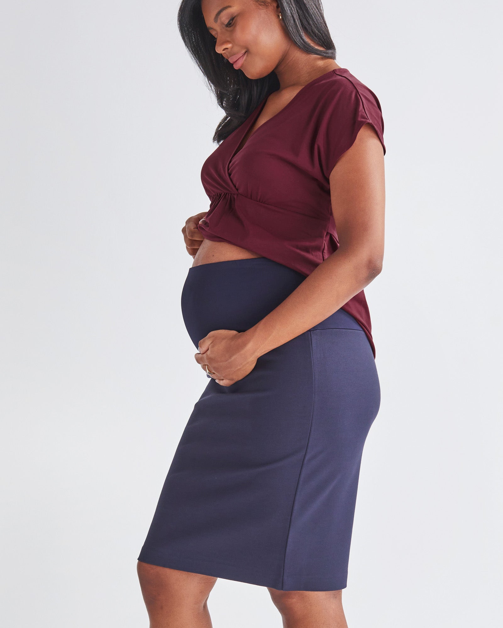 Pink maternity 2024 pencil skirt