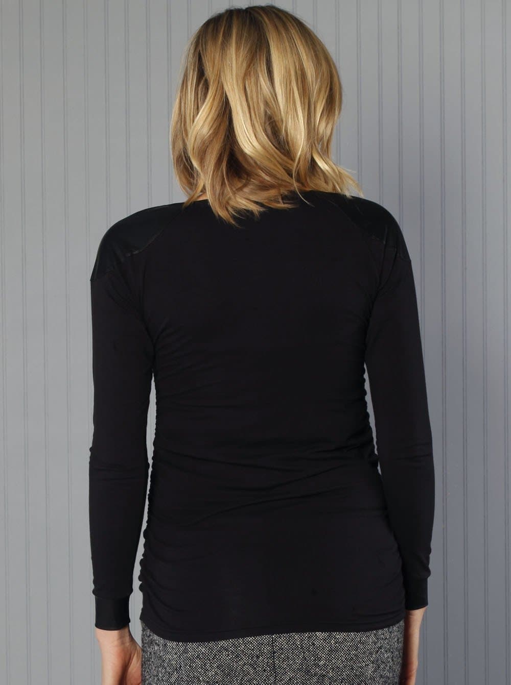 Maternity Long Sleeve Tee with faux leather shoulder patch - Angel Maternity - Maternity clothes - shop online (10007182214)