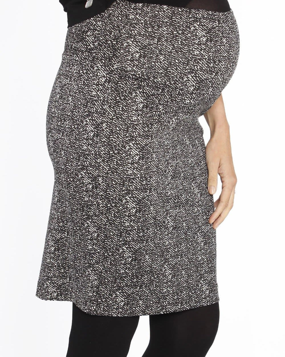 Maternity Stretchy Ponti Skirt in Black & White Print (10590290837)