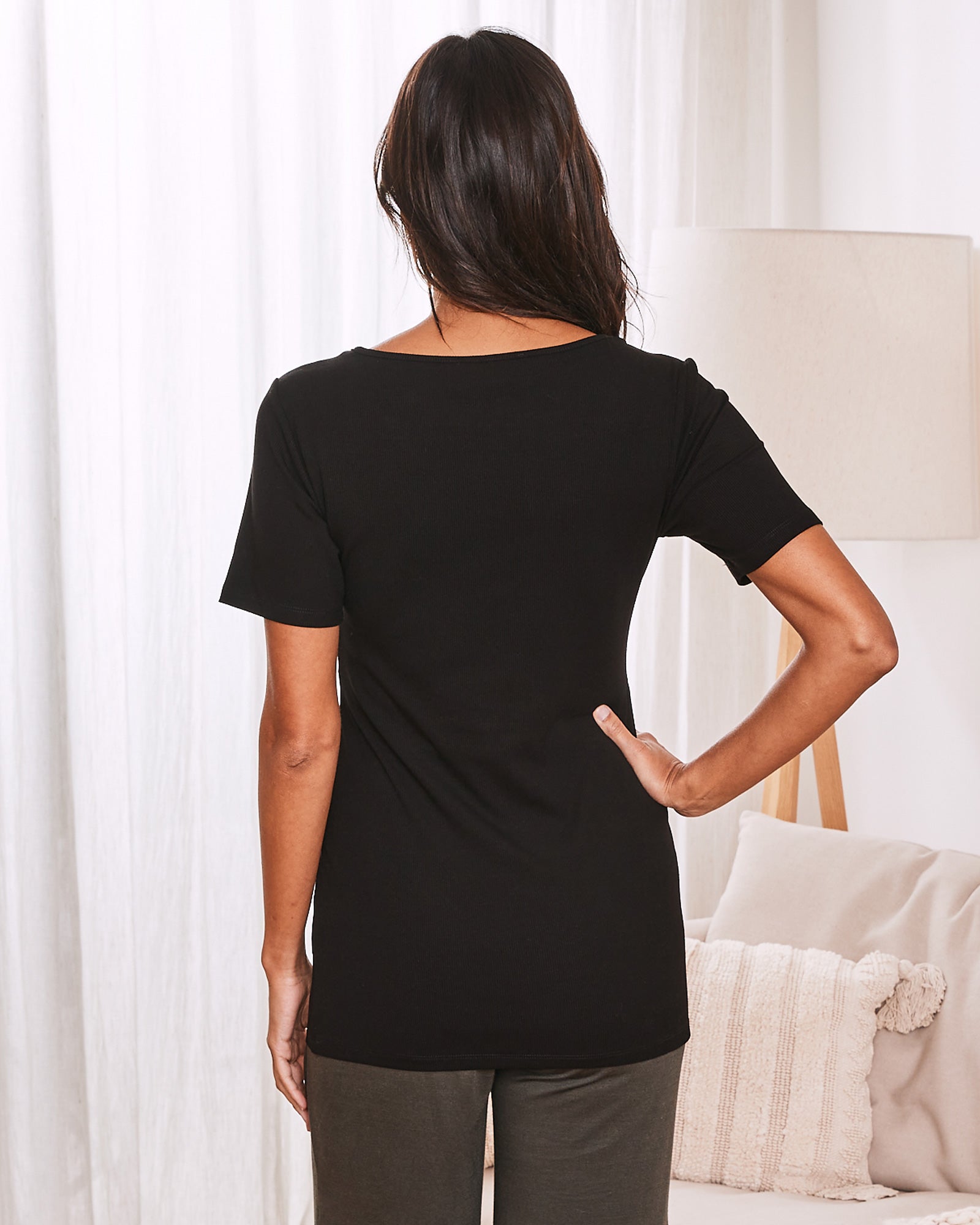 Sara Maternity & Nursing Short Sleeve Top Black – Angel Maternity Australia