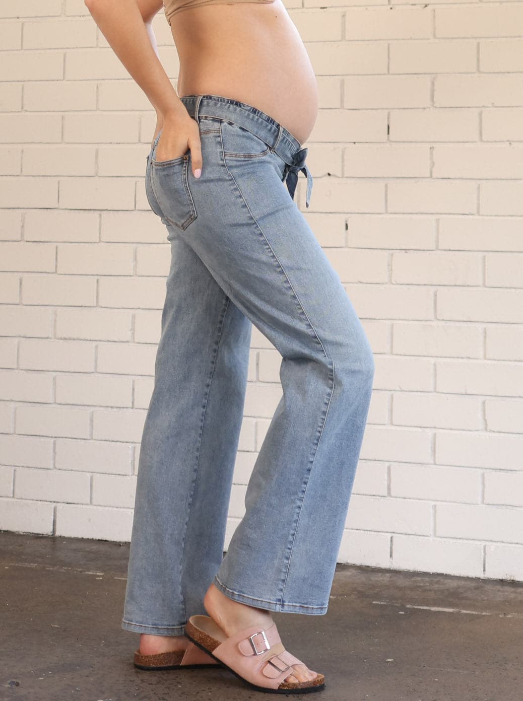 Wide Leg Washed  Maternity Jeans in Washed Blue (6687301664871)